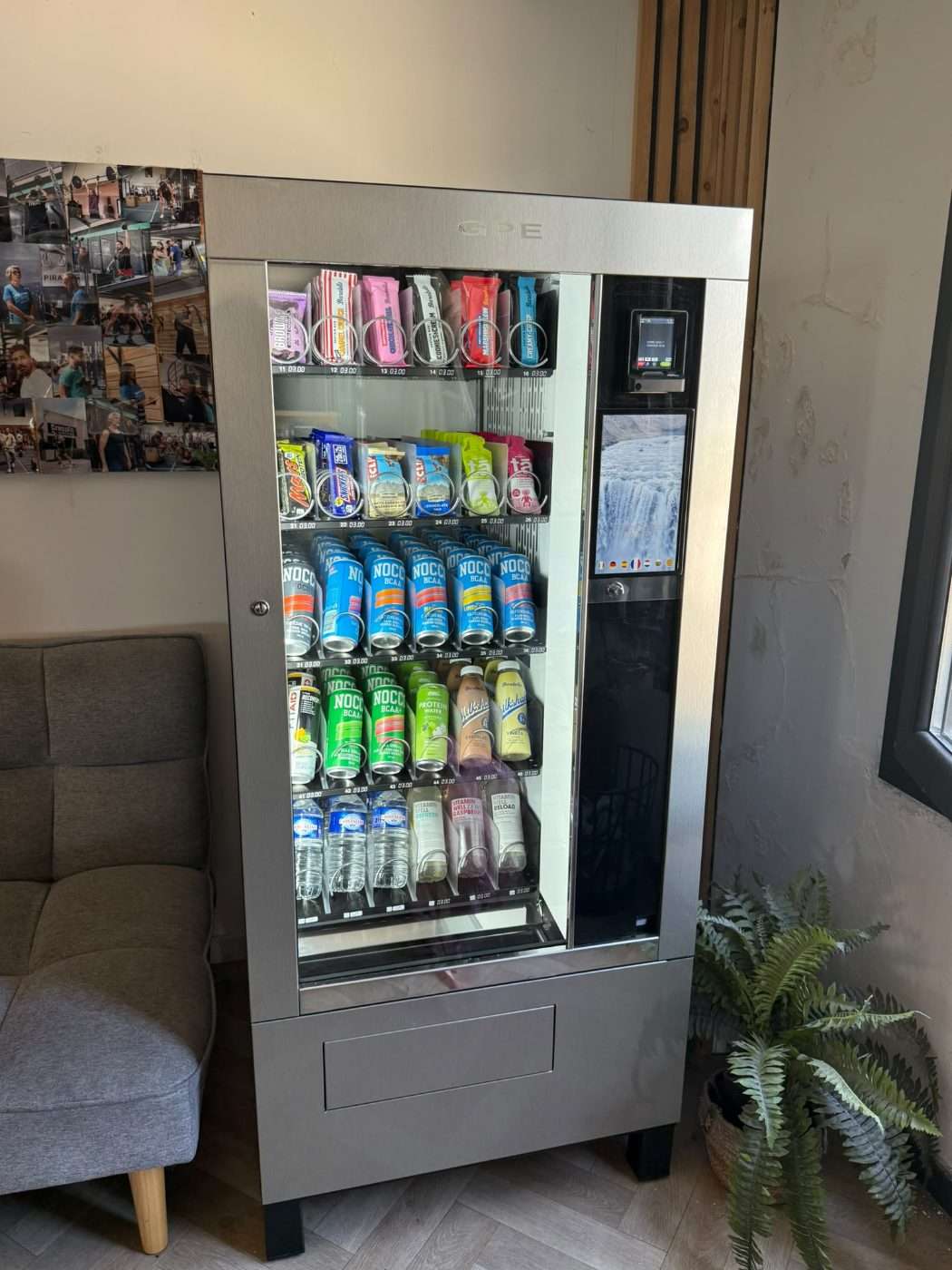 Distributeur AUKWOD installé chez CrossFit Heart Of Pirates à Lattes